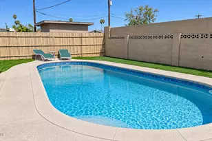 3817 N 59th Dr, Phoenix, AZ 85033 - Photo 1