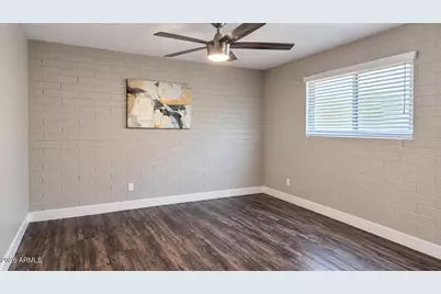 3817 N 59th Drive, Phoenix, AZ 85033 - Photo 9