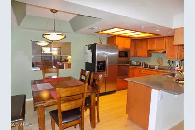 10410 N Cave Creek Road #Unit 1027, Phoenix, AZ 85020 - Photo 3