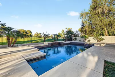 352 W Southern Hills Road, Phoenix, AZ 85023 - Photo 69