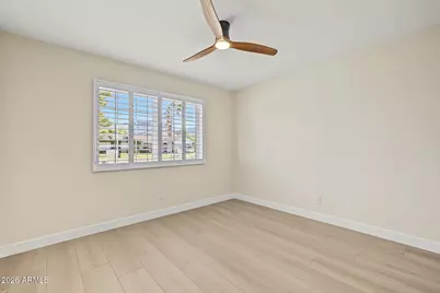 352 W Southern Hills Road, Phoenix, AZ 85023 - Photo 59