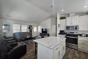 650 N Hawes Rd, Mesa, AZ 85207 - Photo 17