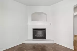 16018 N 171st Dr, Surprise, AZ 85388 - Photo 7