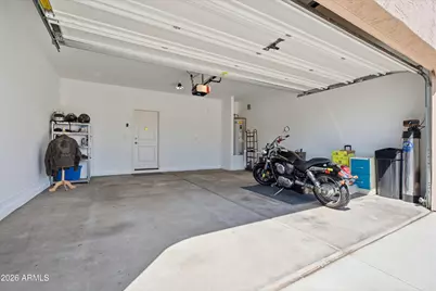 2416 S 104th Lane, Tolleson, AZ 85353 - Photo 15