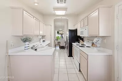 19028 N 83rd Lane, Peoria, AZ 85382 - Photo 5