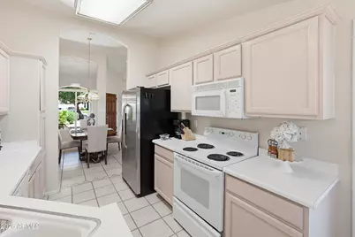 19028 N 83rd Lane, Peoria, AZ 85382 - Photo 17