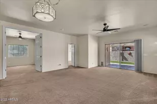 902 E Madeline Dr, Chandler, AZ 85225 - Photo 9