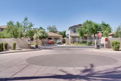 902 E Madeline Drive, Chandler, AZ 85225 - Photo 33