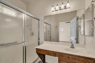 902 E Madeline Dr, Chandler, AZ 85225 - Photo 15
