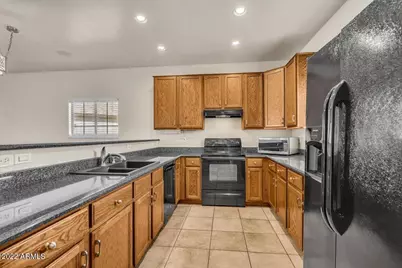 902 E Madeline Drive, Chandler, AZ 85225 - Photo 5