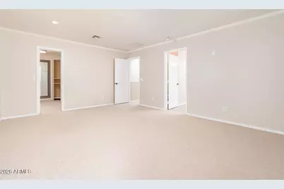 1910 E Patrick Lane, Phoenix, AZ 85024 - Photo 9