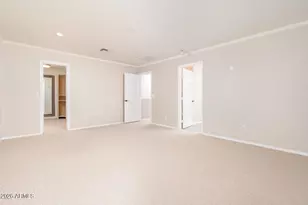 1910 E Patrick Ln, Phoenix, AZ 85024 - Photo 9