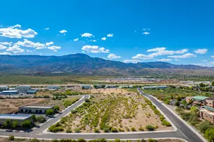 9 E Crimson Rd, Cottonwood, AZ 86326 - Photo 1