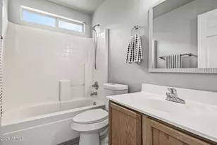 21831 N 33rd Dr, Phoenix, AZ 85027 - Photo 25
