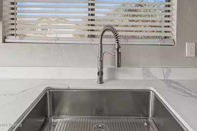 21831 N 33rd Drive, Phoenix, AZ 85027 - Photo 37