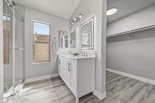 21831 N 33rd Dr, Phoenix, AZ 85027 - Photo 19