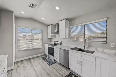 21831 N 33rd Drive, Phoenix, AZ 85027 - Photo 5