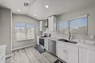 21831 N 33rd Dr, Phoenix, AZ 85027 - Photo 5
