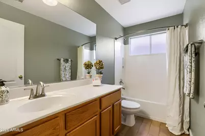 233 W Grovers Avenue, Phoenix, AZ 85023 - Photo 13