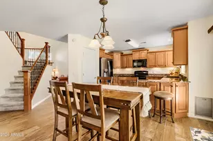 233 W Grovers Ave, Phoenix, AZ 85023 - Photo 5