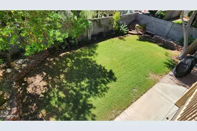 233 W Grovers Avenue, Phoenix, AZ 85023 - Photo 21