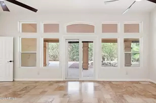 724 N Ash Dr, Chandler, AZ 85224 - Photo 13