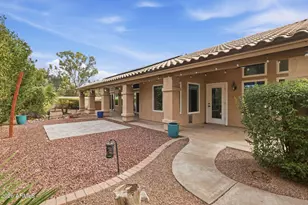 724 N Ash Dr, Chandler, AZ 85224 - Photo 59