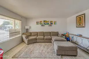 7530 W Roma Ave, Phoenix, AZ 85033 - Photo 11