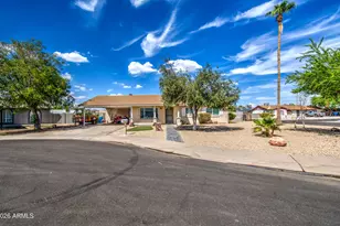 7530 W Roma Ave, Phoenix, AZ 85033 - Photo 3