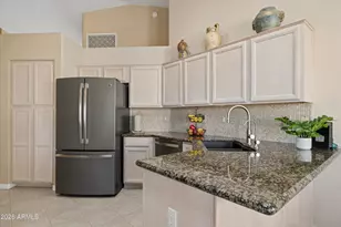 6329 S Sandtrap Dr, Gold Canyon, AZ 85118 - Photo 15