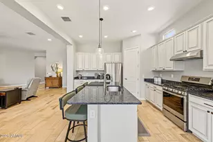 3498 E Balsam Dr, Chandler, AZ 85286 - Photo 5