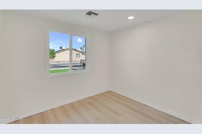 3545 E Friess Drive, Phoenix, AZ 85032 - Photo 11