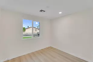 3545 E Friess Dr, Phoenix, AZ 85032 - Photo 11