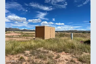 3434 W Malapai Road, Paulden, AZ 86334 - Photo 11