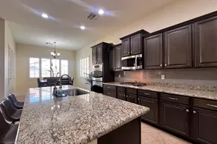 2208 E Indian Wells Dr, Gilbert, AZ 85298 - Photo 9