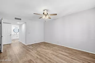 18886 N 91st Dr, Peoria, AZ 85382 - Photo 15