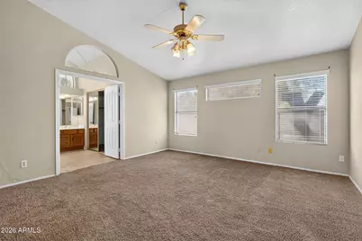 7427 W Topeka Drive, Glendale, AZ 85308 - Photo 9