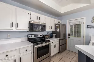 1017 E Maryland Ave, Phoenix, AZ 85014 - Photo 5