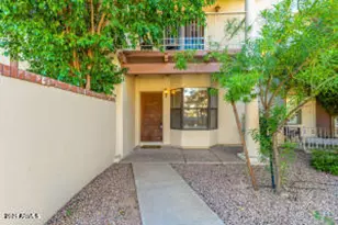 1017 E Maryland Ave, Phoenix, AZ 85014 - Photo 1