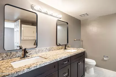 8841 N 8th Street #206, Phoenix, AZ 85020 - Photo 9