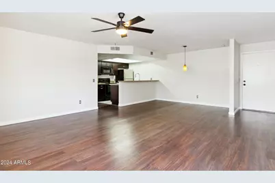 8841 N 8th Street #206, Phoenix, AZ 85020 - Photo 17