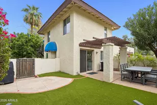 8621 S 51st St, Phoenix, AZ 85044 - Photo 3