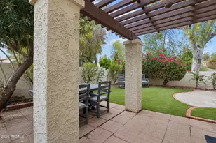 8621 S 51st St, Phoenix, AZ 85044 - Photo 25