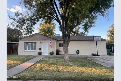 610 E 1st Place, Mesa, AZ 85203 - Photo 1