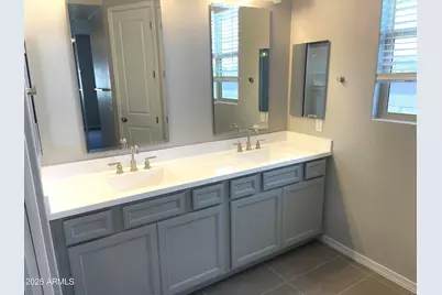 9992 W Catalina Drive, Avondale, AZ 85392 - Photo 11