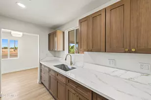 1717 W Pima St, Phoenix, AZ 85007 - Photo 13