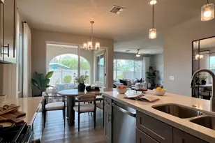 6529 N 15th Dr, Phoenix, AZ 85015 - Photo 1