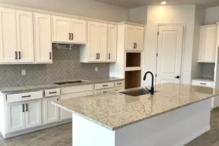 10027 W Verde Ln, Avondale, AZ 85392 - Photo 5