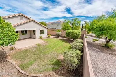 685 E Hummingbird Way, Gilbert, AZ 85297 - Photo 7