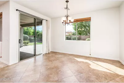 685 E Hummingbird Way, Gilbert, AZ 85297 - Photo 17